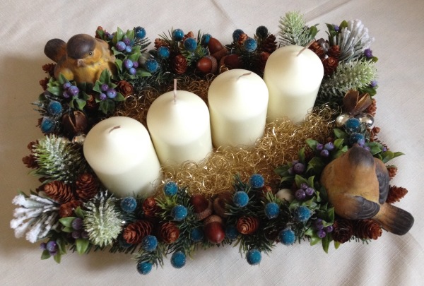 Adventní svícen s ptáčky